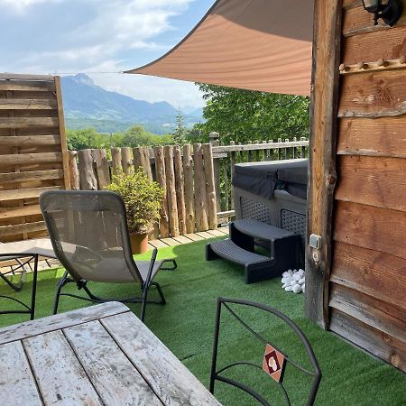 La Cabane A L'Oree Des Bornes Évires Dış mekan fotoğraf